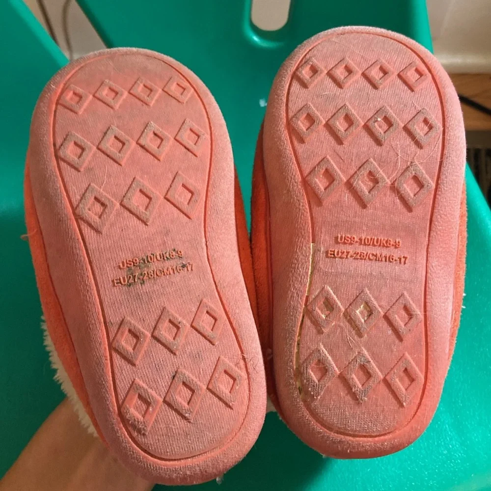 N/A preowned cozy